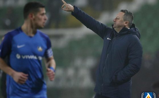 Треньорът на Левски вдигнал холестерола на "Герена"