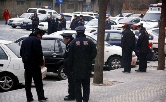 Трима студенти загинаха при научен експеримент в китайски университет