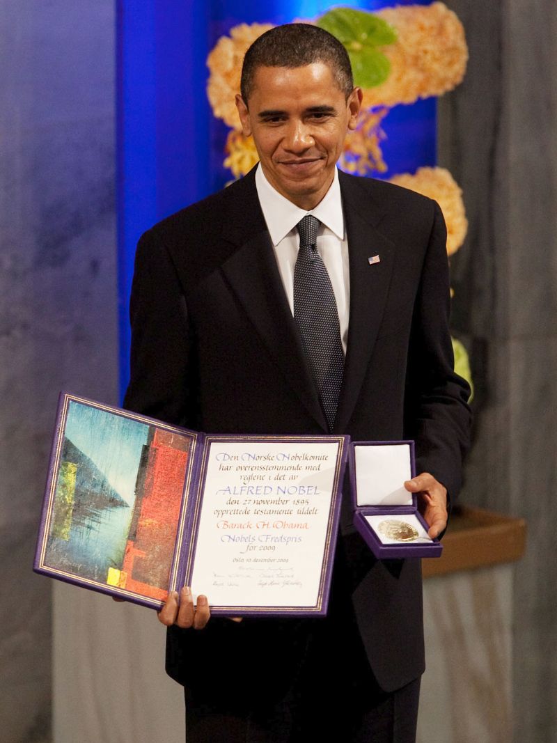 Връчването на Нобеловата награда за мир на американския президент Обама