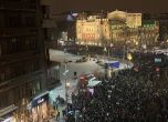 Десетки хиляди отново на протест в Белград срещу сръбския президент