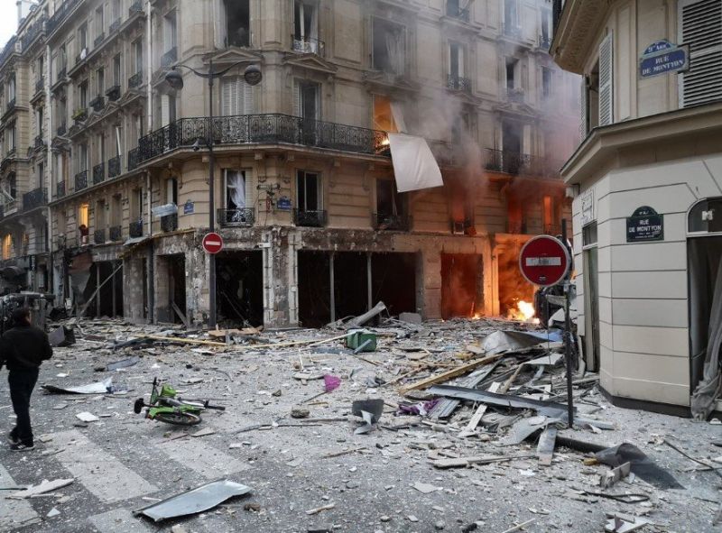 Силна експлозия в хлебарница разтърси центъра на Париж тази сутрин. Ранени