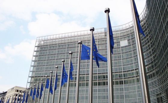 Еврокомисията ни предупреди да не продаваме български паспорти на престъпници