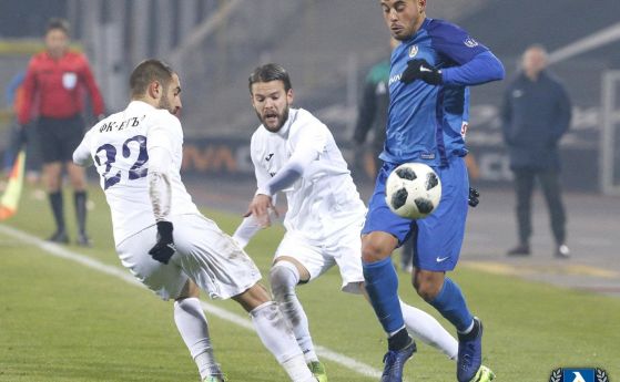 Футболистът на Левски Давиде Мариани няма да се бръсне по