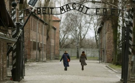  България и Холокоста: 10% считат, че антисемитизмът е проблем у нас, 2% - че се е нараснал 