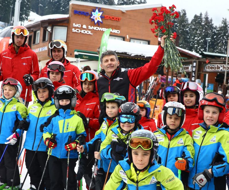 Скиор №1 на България Петър Попангелов отпразнува днес на Боровец