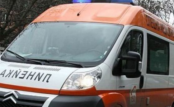 Мъж нападна шофьор на линейка в Петрич