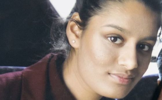  Избягала при Ислямска страна английска тийнейджърка родила момченце и моли да се върне в родината 