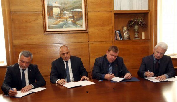 Премиерът Бойко Борисов свиква Съвета на управляващата коалиция. ГЕРБ и