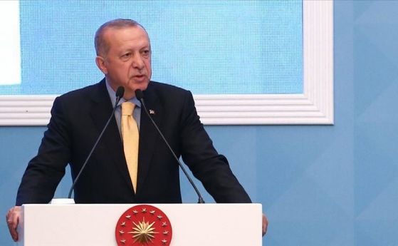 Ердоган стяга редиците на ислямския свят