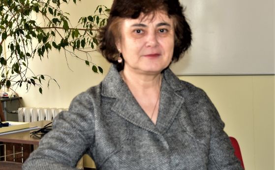 Мая Гайдарова