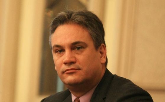  Депутатите не виждат причина за отстраняването на антикорупционния началник Пламен Георгиев 