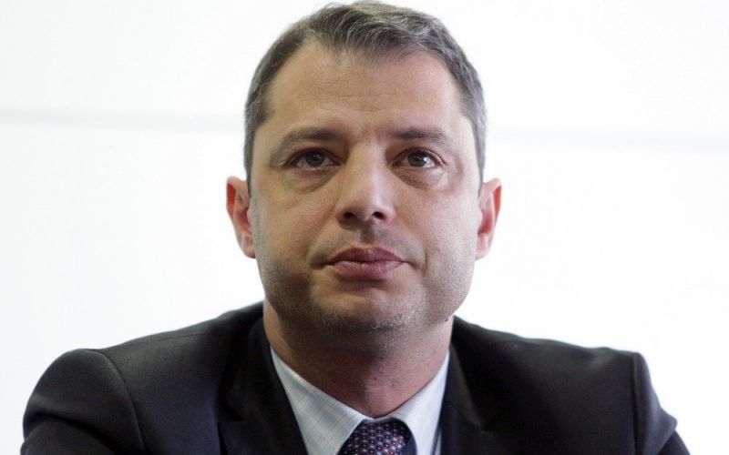 Делян Добрев подава оставка като народен представител в 44-тото Народно