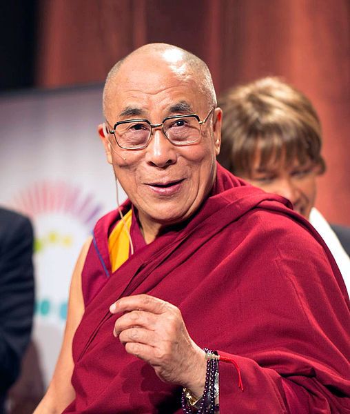 Далай Лама е приет в болница в индийската столица Делхи
