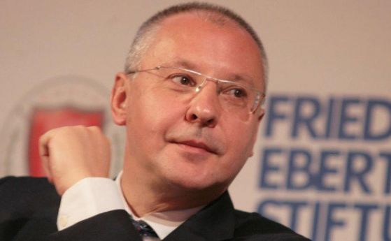 Обрат: Станишев влезе в листата на Българска социалистическа партия за евровота под №5 