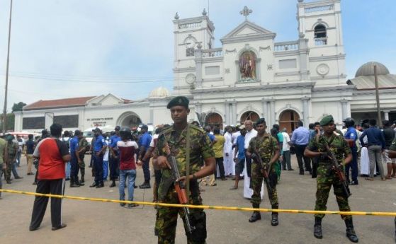  Над 156 убити при атентати против църкви и хотели в Шри Ланка (обновена в 13:18) 