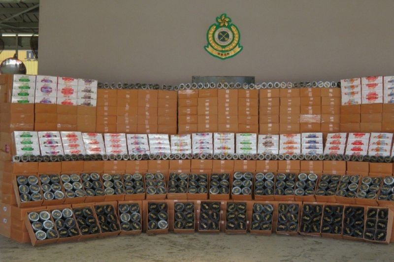 Митническите власти в Хонконг са задържали 20 тона контрабанден тютюн за наргиле в