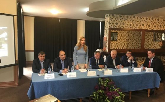 Министър Ангелкова: потенциалът на Родопите е огромен