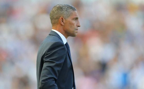 Ръководството на Брайтън уволни мениджъра на тима Крис Хютън заради