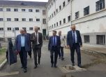 Правосъдният министър откри нов арест в старозагорския затвор