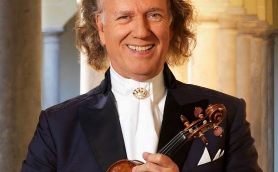 Световноизвестният холандски цигулар и диригент Андре Рийо неслучайно носещ прозвището