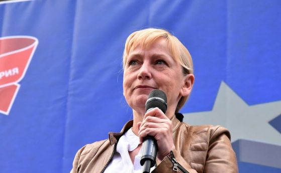 Елена Йончева: Борисов лъже отново - нагло и безочливо