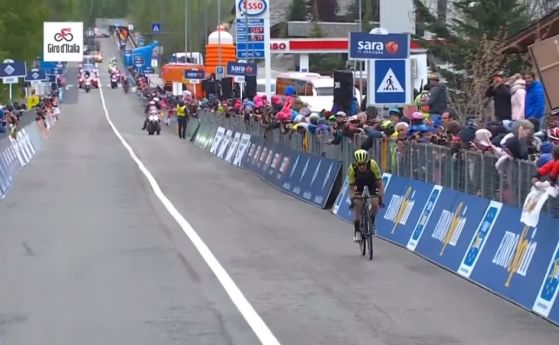 Ричард Карапас спечели 14-ия етап в Джирото и оглави класирането