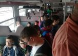 БДЖ пусна влак с 1 вагон за група от 107 деца
