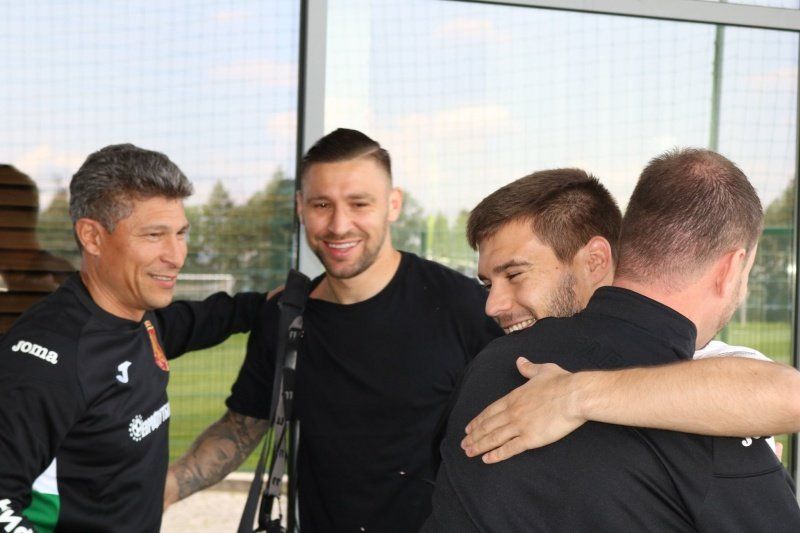 Селекционерът на националния отбор по футбол Красимир Балъков коментира предстоящите