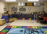 Училищен директор търси музикални инструменти за кабинет по музика