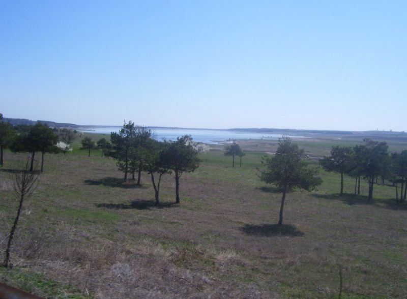 Тялото на 52-годишен мъж е намерено в язовир Пясъчник, съобщава