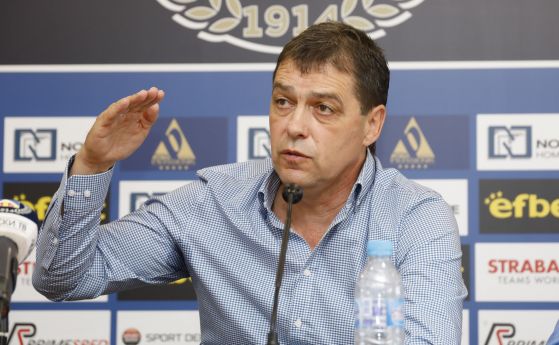 Набелязаните за трансфер футболисти мотаят Левски