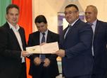 Почетен медал на МВР за шефа на  VIVACOM Атанас Добрев