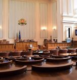 Депутатите решават за партийна субсидия от 1 лев на глас