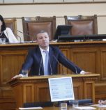Стойнев: Подкрепяме намаляване на субсидията, но да не застрашава функционирането на партиите