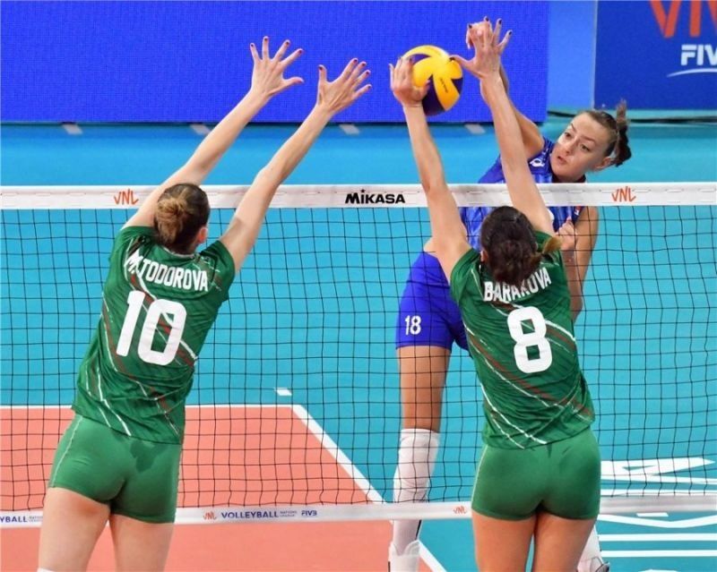 Женският национален отбор на България записа втора победа във Волейболната