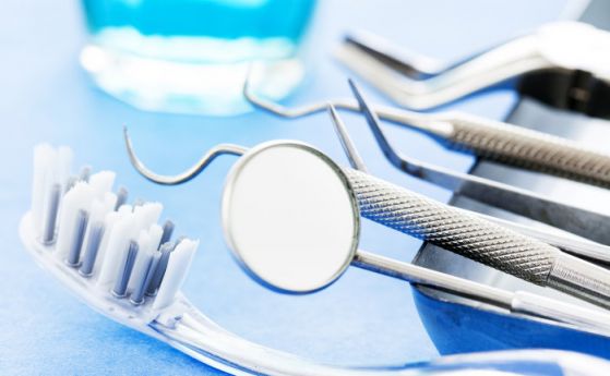  Зъболекари сигнализират: Стотици хиляди може да останат без зъболечение поради нови правила 