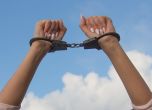 Арест за 19-годишна българка в Гърция, снимала и продавала детска порнография