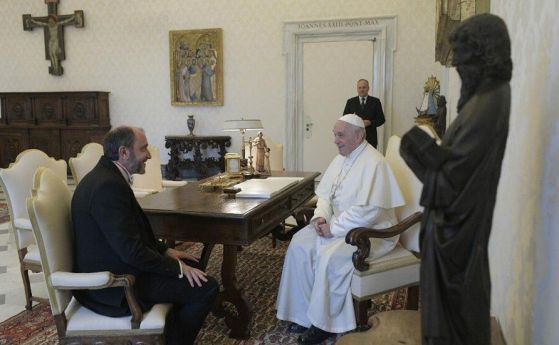 Папа Франциск прие новия посланик на България във Ватикана