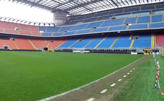 Митичният стадион Джузепе Меаца който е дом на италианските грандове Милан