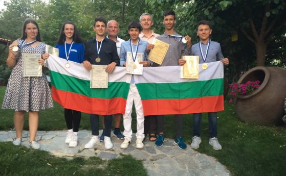 6 медала за България от Mладежката балканска олимпиада по математика