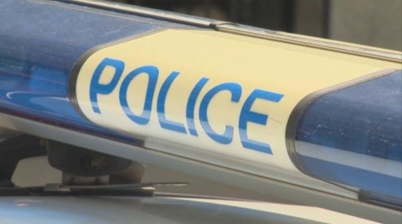 Откриха тяло на дете под мост в Габрово, докато МВР преговаря със самоубиец