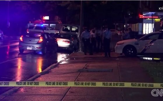 Улично правосъдие във Филаделфия: Тълпа преби до смърт мъж, откраднал кола с деца вътре