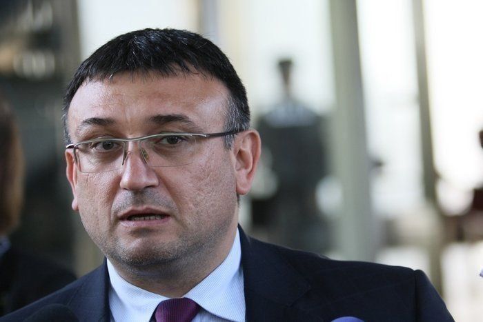 Вътрешният министър Младен Маринов потвърди за неоторизиран теч на информация от