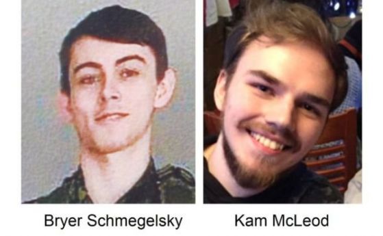 Двама изчезнали тийнейджъри са заподозрени за убийството на туристи в Канада