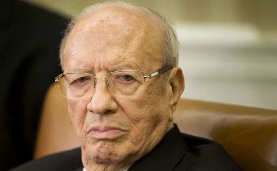 Почина президентът на Тунис