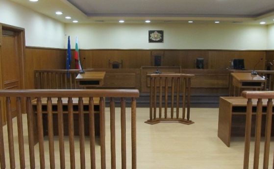 Съдът остави в ареста шестима от купонджиите-трафиканти, задържани на дунавски остров