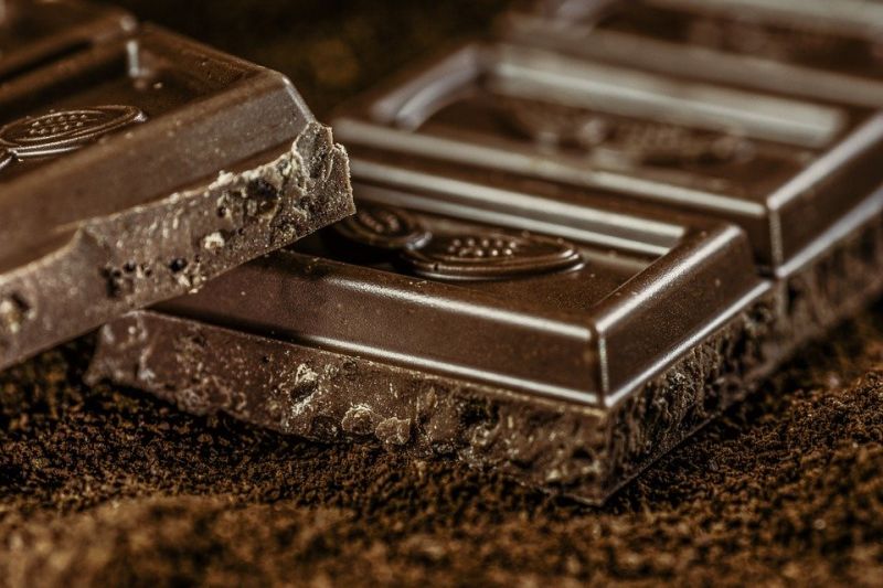 Черният шоколад намалява риска от депресия, съобщава британският вестник The Telegraph.
