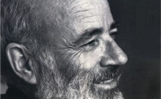 Световноизвестният гръцки скулптор Такис почина на 93 години