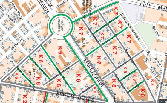 Мият улици в пет столични квартала, пазете си колите от паяка