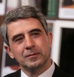 Плевнелиев: Подобрихме офертата си към Фолксваген, имаме шанс заводът им да е у нас